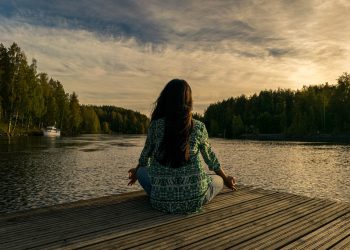 The Power of Presence: Transform Your Life with Mindfulness Meditation