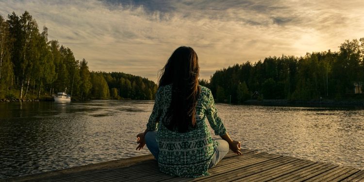 The Power of Presence: Transform Your Life with Mindfulness Meditation